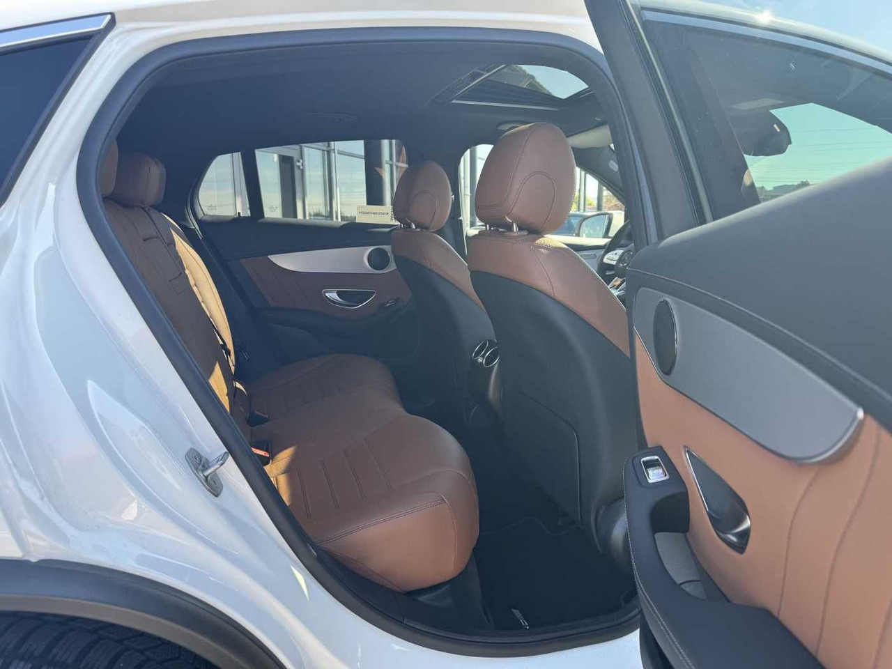 Mercedes-Benz GLC 43 AMG Coupe AirM+Memory+RFK+ SPUR+TOTW+ESD - سيارة: صورة 3 Mercedes-Benz GLC 43 AMG Coupe AirM+Memory+RFK+ SPUR+TOTW+ESD - سيارة: صورة 3