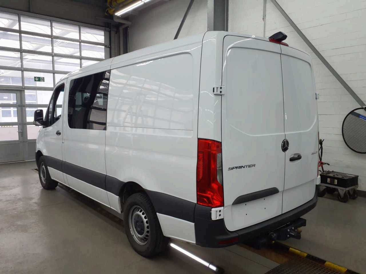 Mercedes-Benz Sprinter 315 CDI DoKa/Mixto AHK3,5t Klima Kamera - فان, الشاحنات الصغيرة كابينة مزدوجة: صورة 4 Mercedes-Benz Sprinter 315 CDI DoKa/Mixto AHK3,5t Klima Kamera - فان, الشاحنات الصغيرة كابينة مزدوجة: صورة 4