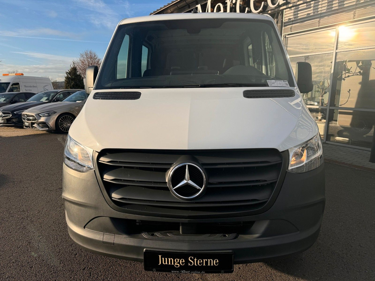 Mercedes-Benz Sprinter 315 CDI Kompakt Flachdach Mixto/DoKa - فان, الشاحنات الصغيرة كابينة مزدوجة: صورة 2 Mercedes-Benz Sprinter 315 CDI Kompakt Flachdach Mixto/DoKa - فان, الشاحنات الصغيرة كابينة مزدوجة: صورة 2