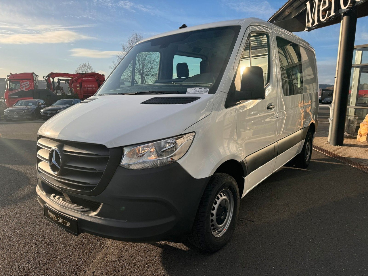 Mercedes-Benz Sprinter 315 CDI Kompakt Flachdach Mixto/DoKa - فان, الشاحنات الصغيرة كابينة مزدوجة: صورة 3 Mercedes-Benz Sprinter 315 CDI Kompakt Flachdach Mixto/DoKa - فان, الشاحنات الصغيرة كابينة مزدوجة: صورة 3