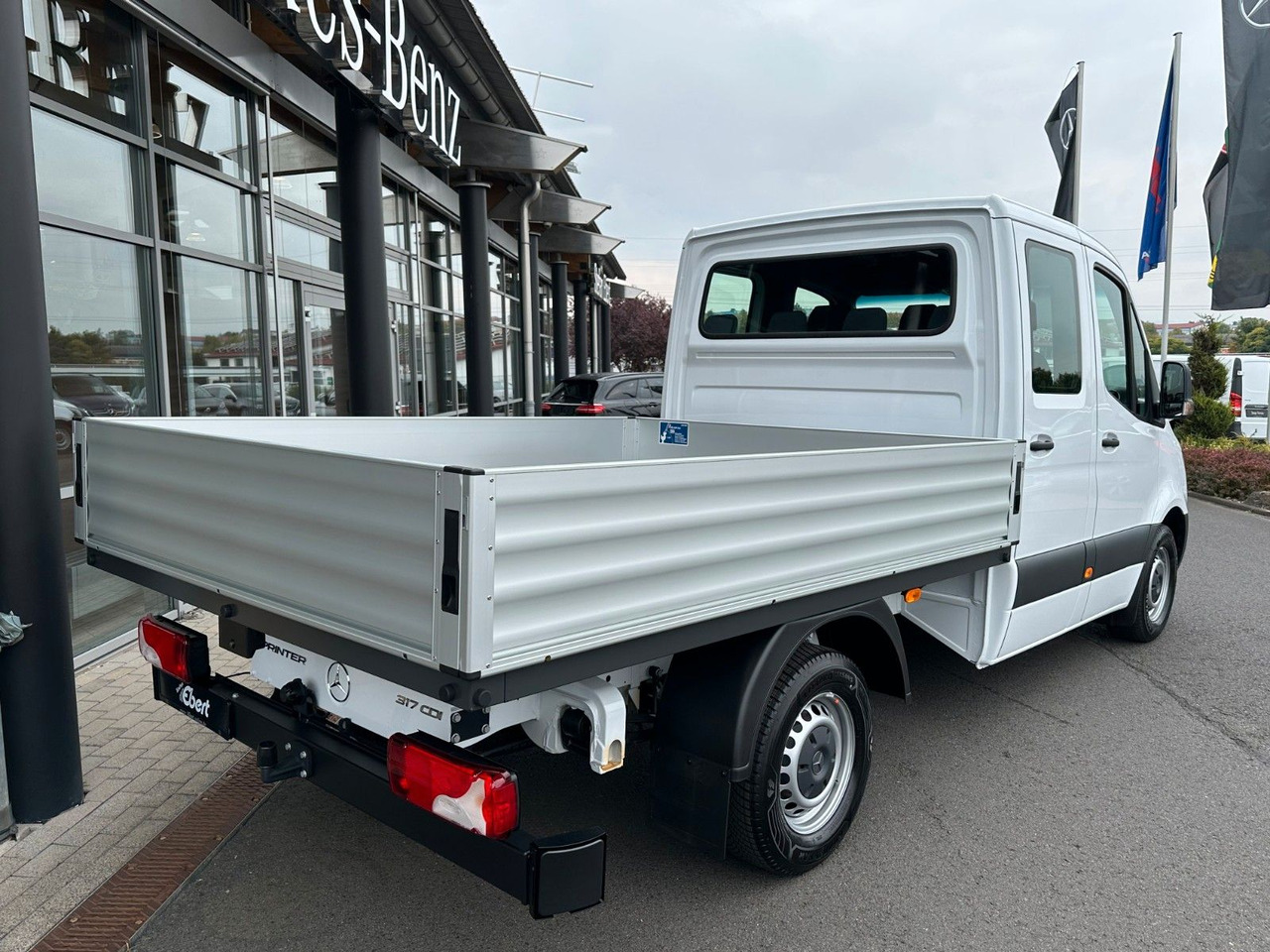 Mercedes-Benz Sprinter 317 CDI 3665 9G DoKa AHK Klima - شاحنة توصيل مفتوحة, الشاحنات الصغيرة كابينة مزدوجة: صورة 4 Mercedes-Benz Sprinter 317 CDI 3665 9G DoKa AHK Klima - شاحنة توصيل مفتوحة, الشاحنات الصغيرة كابينة مزدوجة: صورة 4