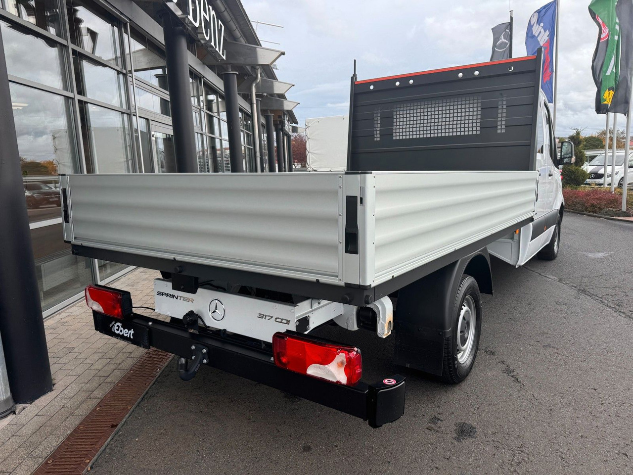 Mercedes-Benz Sprinter 317 CDI DoKa 4325 Klima AHK3,5 Kamera - شاحنة توصيل مفتوحة, الشاحنات الصغيرة كابينة مزدوجة: صورة 4 Mercedes-Benz Sprinter 317 CDI DoKa 4325 Klima AHK3,5 Kamera - شاحنة توصيل مفتوحة, الشاحنات الصغيرة كابينة مزدوجة: صورة 4