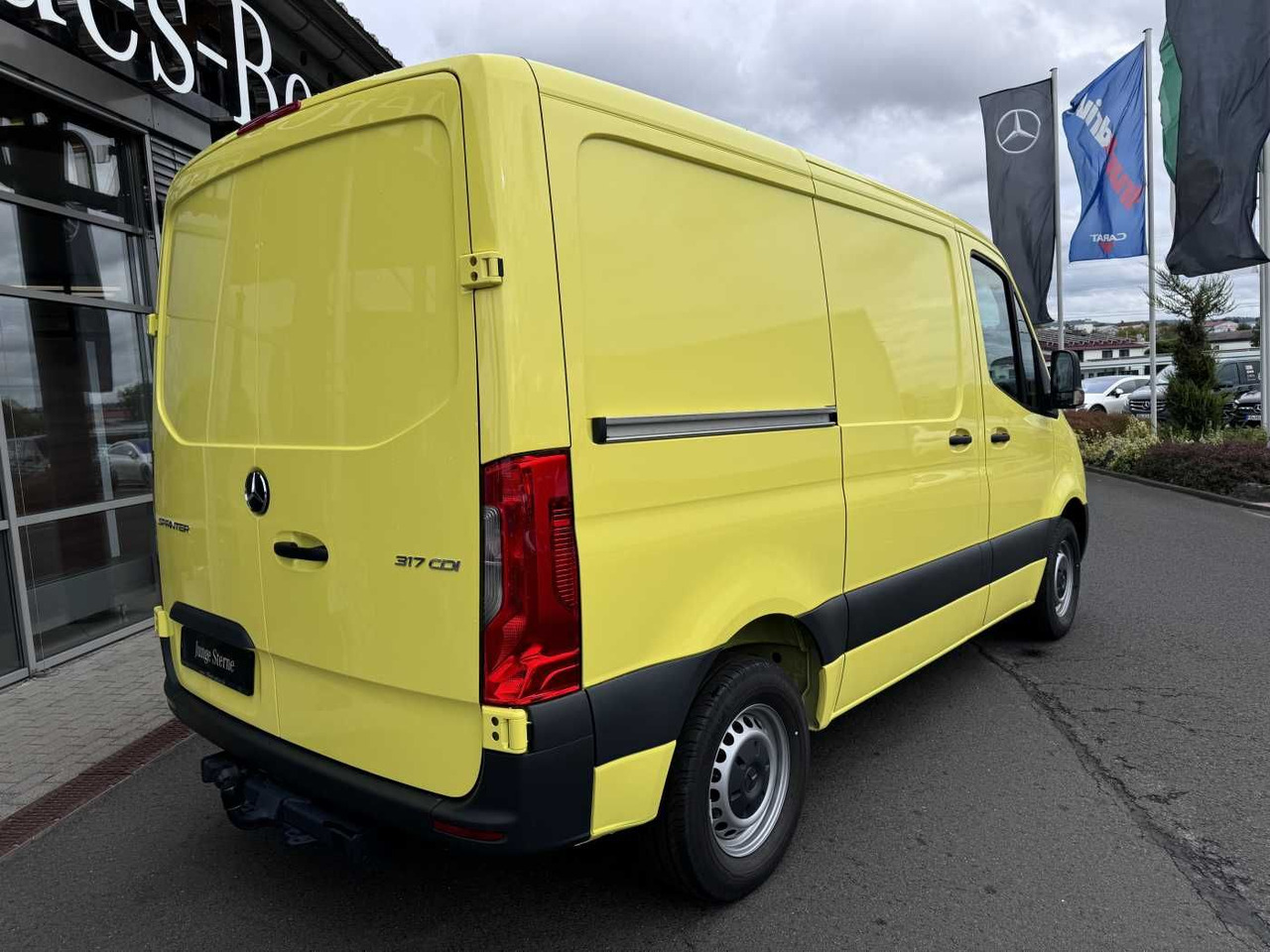 Mercedes-Benz Sprinter 317 CDI Streckenbegleitfahrzeug BF3/BF4 - فان المدمجة: صورة 4 Mercedes-Benz Sprinter 317 CDI Streckenbegleitfahrzeug BF3/BF4 - فان المدمجة: صورة 4