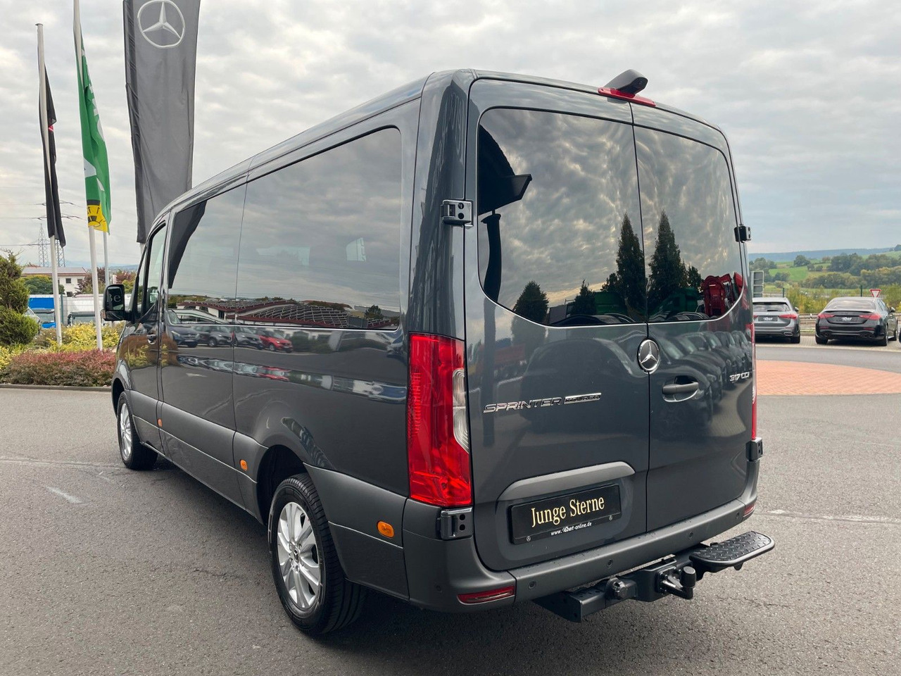 Mercedes-Benz Sprinter 317 CDI Tourer 3665 9G Kamera AHK3,5to - ميكروباص: صورة 3 Mercedes-Benz Sprinter 317 CDI Tourer 3665 9G Kamera AHK3,5to - ميكروباص: صورة 3