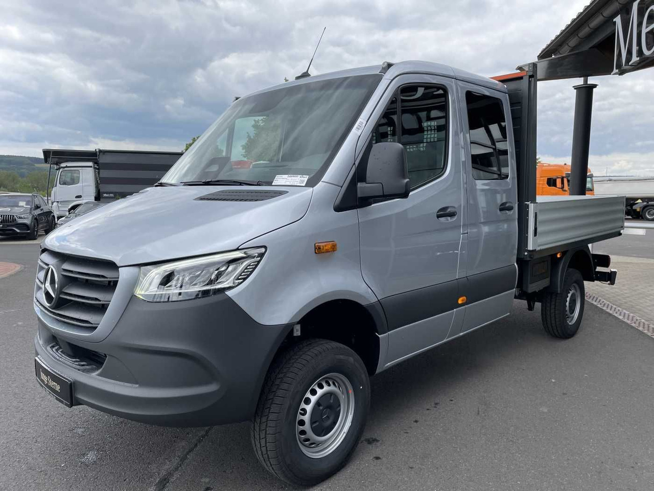 Mercedes-Benz Sprinter 319 CDI 4x4 DoKa Klima Stdheiz AHK LED - شاحنة مغلقة بستائر جانبية: صورة 3 Mercedes-Benz Sprinter 319 CDI 4x4 DoKa Klima Stdheiz AHK LED - شاحنة مغلقة بستائر جانبية: صورة 3