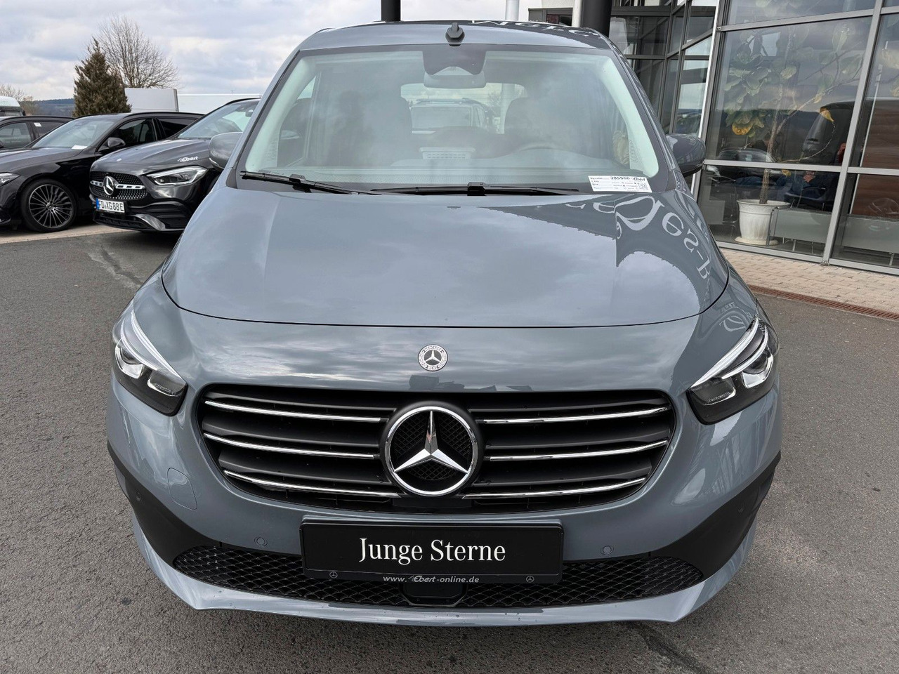 Mercedes-Benz T 180 Style LED Kamera KEYLESS MBUX SHZ - سيارة: صورة 2 Mercedes-Benz T 180 Style LED Kamera KEYLESS MBUX SHZ - سيارة: صورة 2