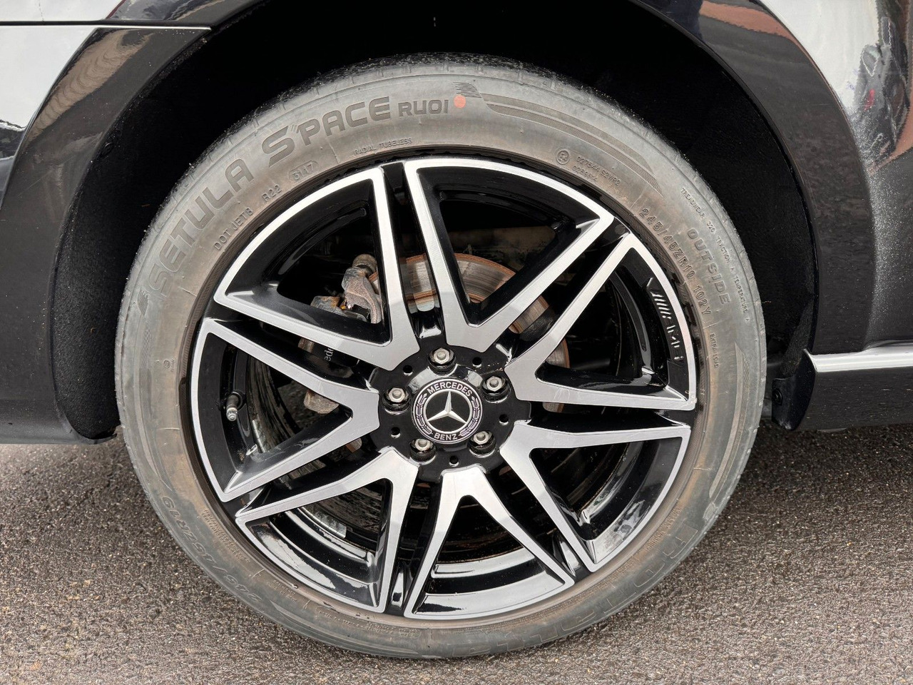 Mercedes-Benz V 300 4MATIC AVA ED AMG Extral AIRMATIC Stdh AHK - سيارة ستيشن: صورة 4 Mercedes-Benz V 300 4MATIC AVA ED AMG Extral AIRMATIC Stdh AHK - سيارة ستيشن: صورة 4