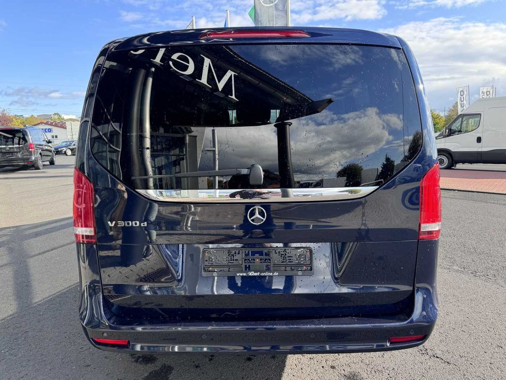 Mercedes-Benz V 300 d EDITION 7Sitze MBUX LED Kamera Mercedes-Benz V 300 d EDITION 7Sitze MBUX LED Kamera - حافلة صغيرة, ميكروباص: صورة 5 Mercedes-Benz V 300 d EDITION 7Sitze MBUX LED Kamera Mercedes-Benz V 300 d EDITION 7Sitze MBUX LED Kamera - حافلة صغيرة, ميكروباص: صورة 5
