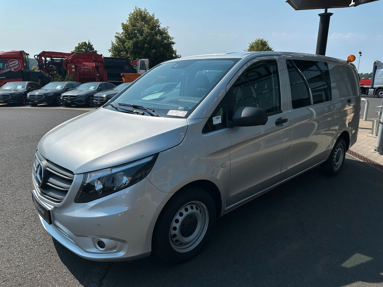 Mercedes-Benz Vito 114 CDI Mixto Regal AHK Klima PARKTRONIC - فان المدمجة: صورة 3 Mercedes-Benz Vito 114 CDI Mixto Regal AHK Klima PARKTRONIC - فان المدمجة: صورة 3