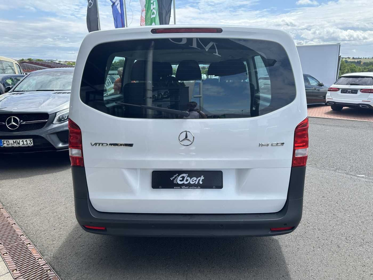 Mercedes-Benz Vito 114 CDI Tourer 9G Klima Audio40 Extralang - ميكروباص: صورة 5 Mercedes-Benz Vito 114 CDI Tourer 9G Klima Audio40 Extralang - ميكروباص: صورة 5