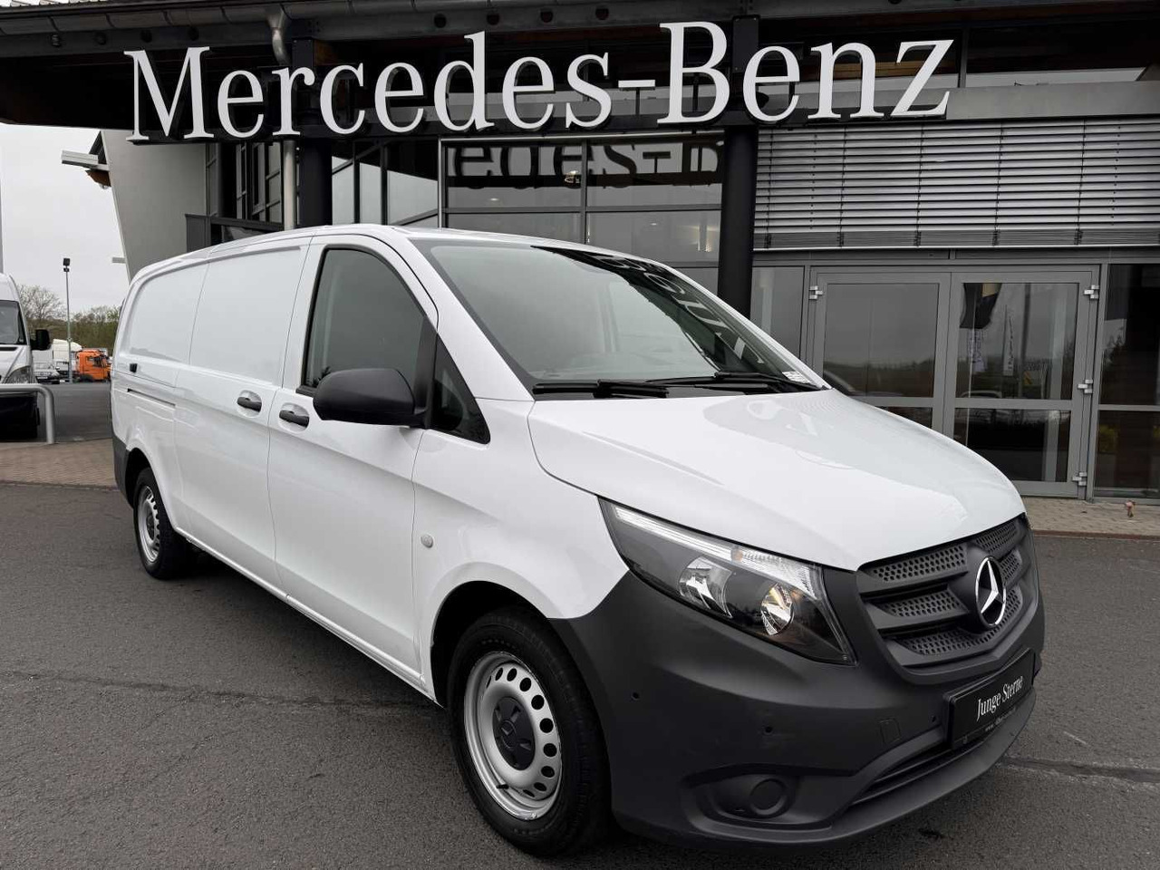 Mercedes-Benz Vito 116 CDI Extralang Klima Kamera Audio40 SHZ - فان المدمجة: صورة 1 Mercedes-Benz Vito 116 CDI Extralang Klima Kamera Audio40 SHZ - فان المدمجة: صورة 1