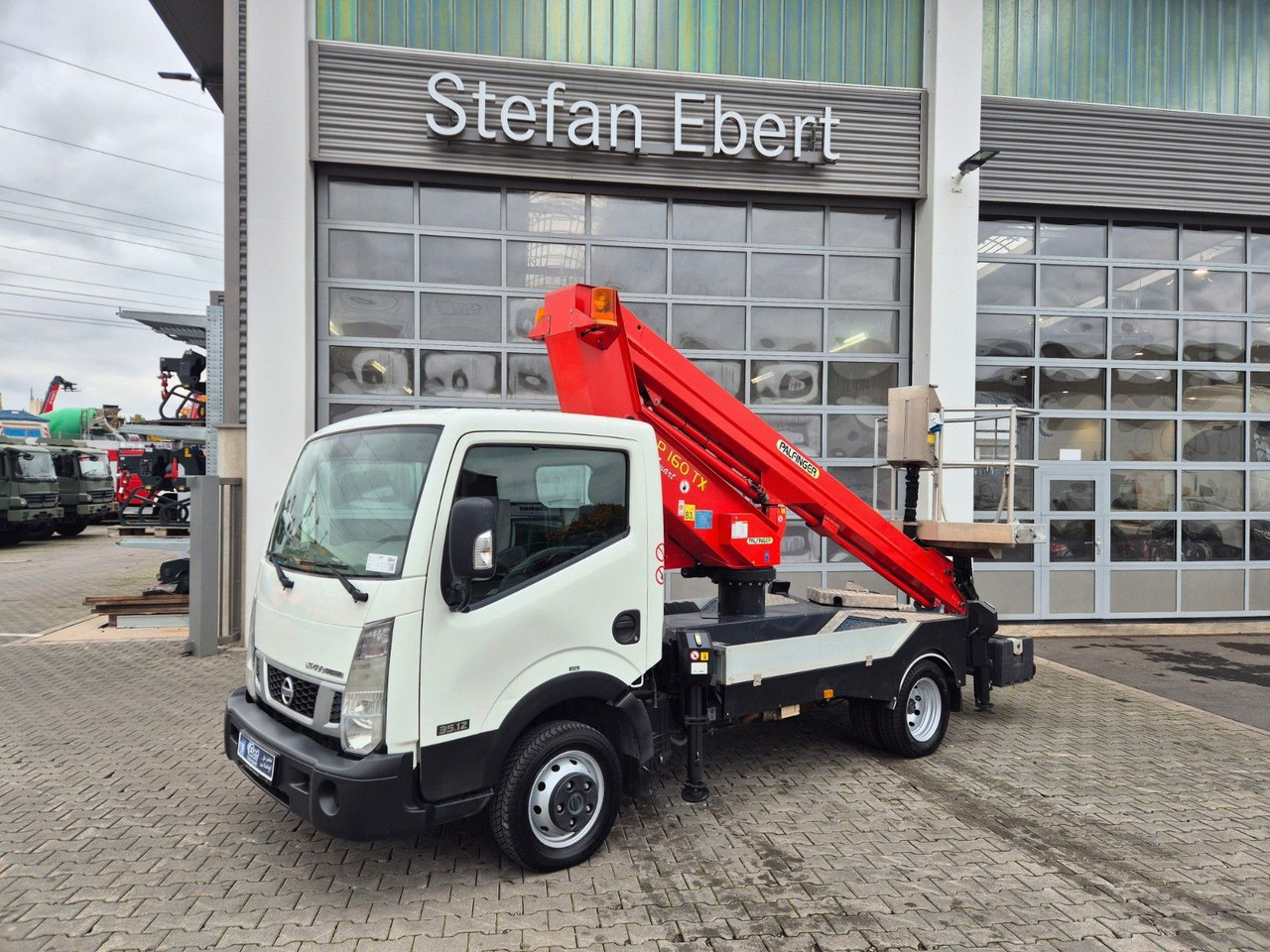 Nissan Cabstar NT400 Palfinger P 160 TX 16m 1.104h - منصة محمولة مثبتة على الشاحنة: صورة 4 Nissan Cabstar NT400 Palfinger P 160 TX 16m 1.104h - منصة محمولة مثبتة على الشاحنة: صورة 4