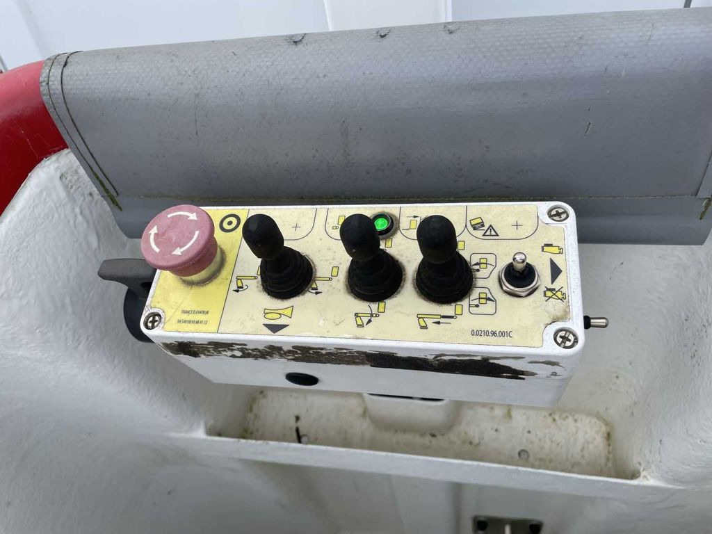 منصة محمولة مثبتة على الشاحنة, شاحنة توصيل مغلقة Renault Master 2.3 dCi / France Elevateur 121FT, 12m Renault Master 2.3 dCi / France Elevateur 121FT, 12m: صورة 15