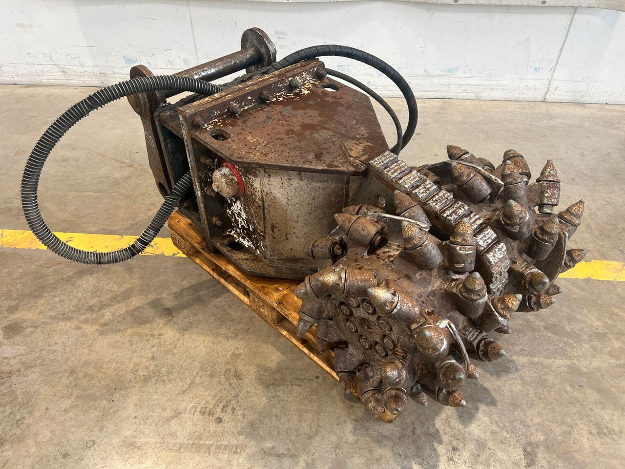 SIMEX TF 800 Felsfräse / Fräse / SW48 / 2007 - ملحق - حفّار: صورة 3 SIMEX TF 800 Felsfräse / Fräse / SW48 / 2007 - ملحق - حفّار: صورة 3