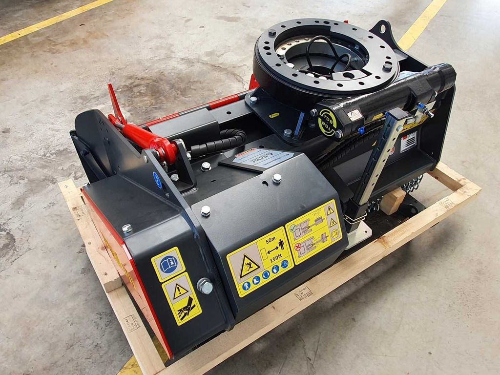 Seppi M. BMS-F 125 Forstmulcher 10-20t Drehmotor Seppi M. BMS-F 125 Forstmulcher 10-20t Drehmotor - ماكينات قطع الحشائش الغابات: صورة 5 Seppi M. BMS-F 125 Forstmulcher 10-20t Drehmotor Seppi M. BMS-F 125 Forstmulcher 10-20t Drehmotor - ماكينات قطع الحشائش الغابات: صورة 5