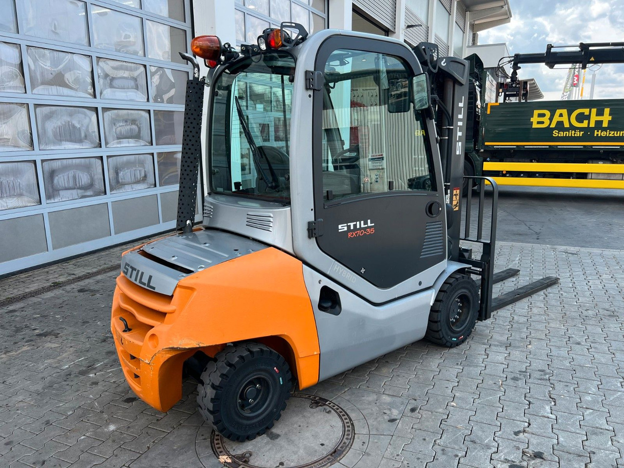 Still RX70-35 / Triplex: 4.60m / nur 2.911h! / SS - رافعة شوكية ديزل: صورة 3 Still RX70-35 / Triplex: 4.60m / nur 2.911h! / SS - رافعة شوكية ديزل: صورة 3
