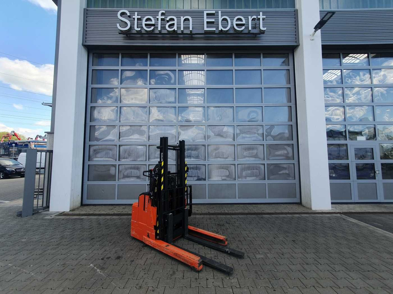 Toyota RWE 120 / Schubmaststapler / Duplex:2.9m / 257h! - آلات أخرى: صورة 1 Toyota RWE 120 / Schubmaststapler / Duplex:2.9m / 257h! - آلات أخرى: صورة 1
