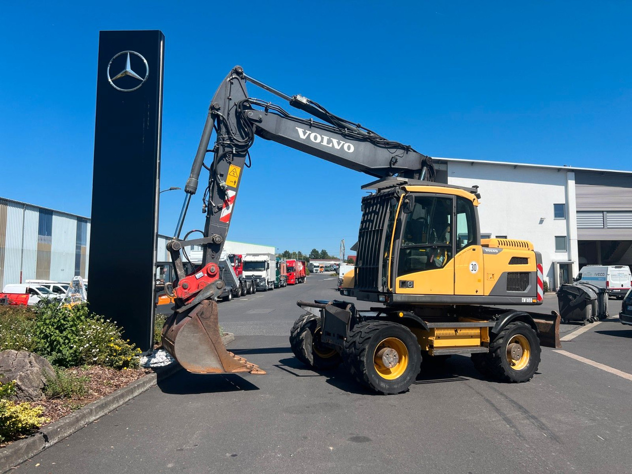 Volvo EW160D / 2014 / 1xTieflöffel / Forstschutzgitter - حفار ذو عجلات: صورة 1 Volvo EW160D / 2014 / 1xTieflöffel / Forstschutzgitter - حفار ذو عجلات: صورة 1