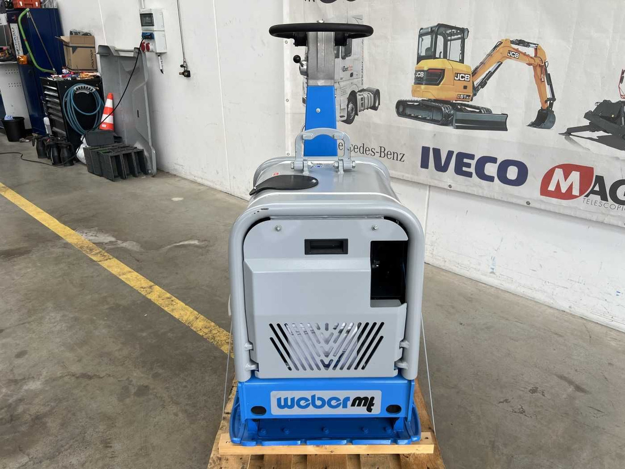 صفيحة هزازة Weber CR 8 MDM Hatz-Diesel / 601kg / DEMO / 2022: صورة 9 صفيحة هزازة Weber CR 8 MDM Hatz-Diesel / 601kg / DEMO / 2022: صورة 9