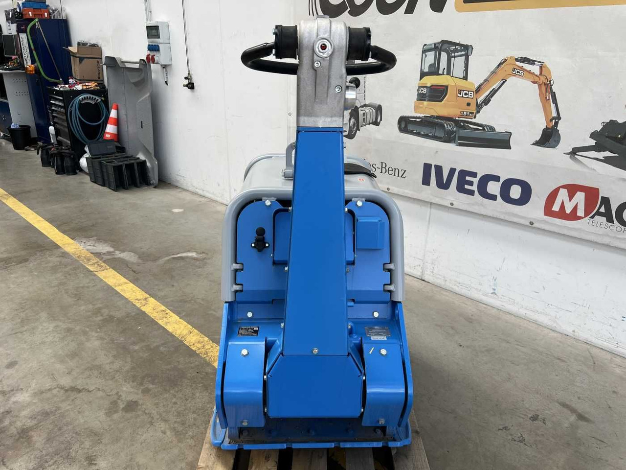 Weber CR 9 Hatz-Diesel / 736kg / E-Start / DEMO - صفيحة هزازة: صورة 5 Weber CR 9 Hatz-Diesel / 736kg / E-Start / DEMO - صفيحة هزازة: صورة 5