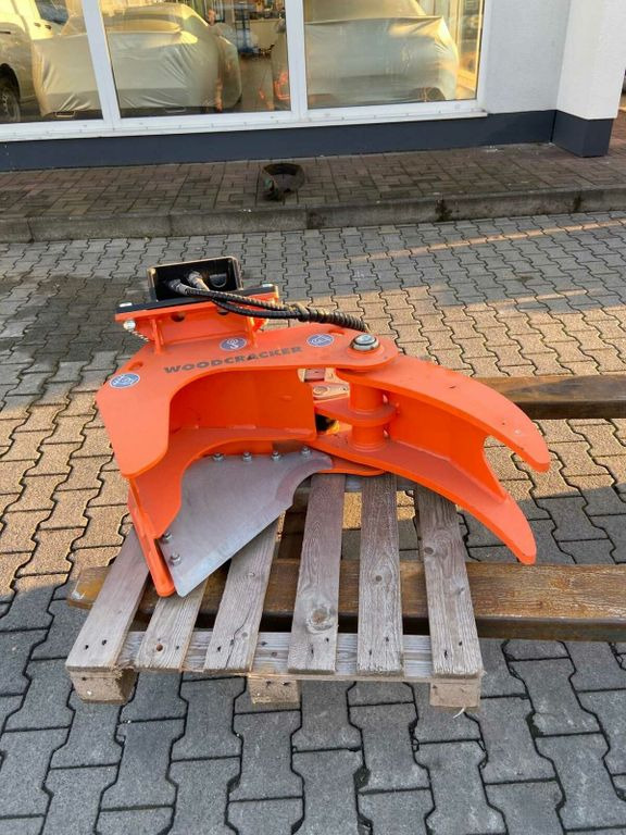 Westtech Woodcracker CL190 Fällkopf Fällgreifer Westtech Woodcracker CL190 Fällkopf Fällgreifer - ملحق - معدات الغابات: صورة 1 Westtech Woodcracker CL190 Fällkopf Fällgreifer Westtech Woodcracker CL190 Fällkopf Fällgreifer - ملحق - معدات الغابات: صورة 1