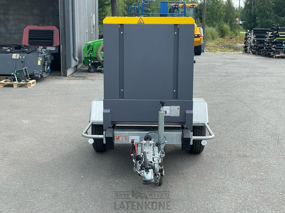 Atlas Copco QAS 30 50 Hz Generaattori StageV vetovarustuksella - مجموعة المولد: صورة 4 Atlas Copco QAS 30 50 Hz Generaattori StageV vetovarustuksella - مجموعة المولد: صورة 4