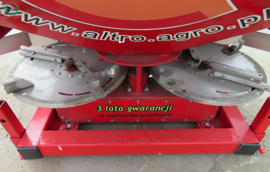 Altro fertilizer spreader RN-600 - آلة نشر السماد: صورة 3 Altro fertilizer spreader RN-600 - آلة نشر السماد: صورة 3