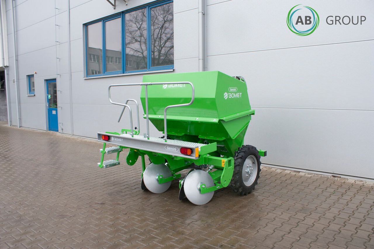 Bomet Gemini S339 two-row potato planter (inter-row width: 67.5 - 80 cm) - آلة زراعة البطاطس: صورة 4 Bomet Gemini S339 two-row potato planter (inter-row width: 67.5 - 80 cm) - آلة زراعة البطاطس: صورة 4