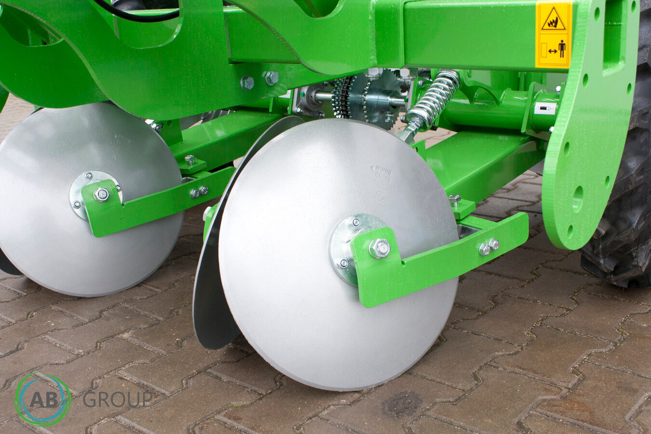 Bomet Gemini S339 two-row potato planter (inter-row width: 67.5 - 80 cm) - آلة زراعة البطاطس: صورة 5 Bomet Gemini S339 two-row potato planter (inter-row width: 67.5 - 80 cm) - آلة زراعة البطاطس: صورة 5