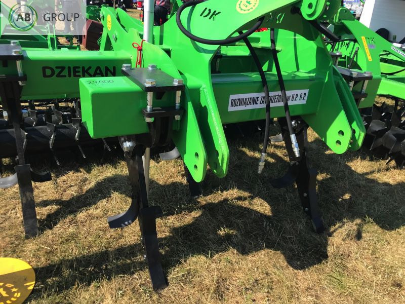 Dziekan chisel plow CENTAUR 2.5 m PDBC25F2Z2 - محراث تحت التربة: صورة 4 Dziekan chisel plow CENTAUR 2.5 m PDBC25F2Z2 - محراث تحت التربة: صورة 4