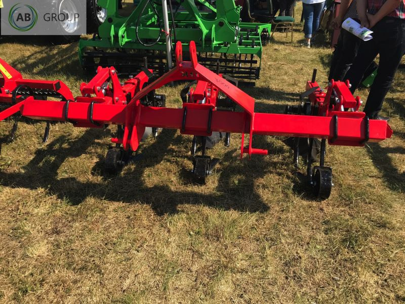 Dziekan heavy weeder-weeder for inter-row cultivation PUMA 2m - معدات حرث التربة: صورة 2 Dziekan heavy weeder-weeder for inter-row cultivation PUMA 2m - معدات حرث التربة: صورة 2
