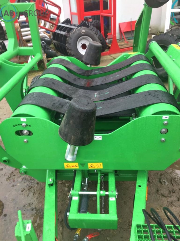 Inter-Tech self loading bale wrap GO01 - آلة لف بالات: صورة 4 Inter-Tech self loading bale wrap GO01 - آلة لف بالات: صورة 4