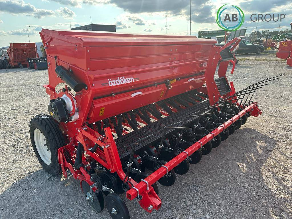 Mechanical trailed grain seeder Ozdoken Pertum-F 300 - Double-Disc Coulter - آلة البذر: صورة 1 Mechanical trailed grain seeder Ozdoken Pertum-F 300 - Double-Disc Coulter - آلة البذر: صورة 1