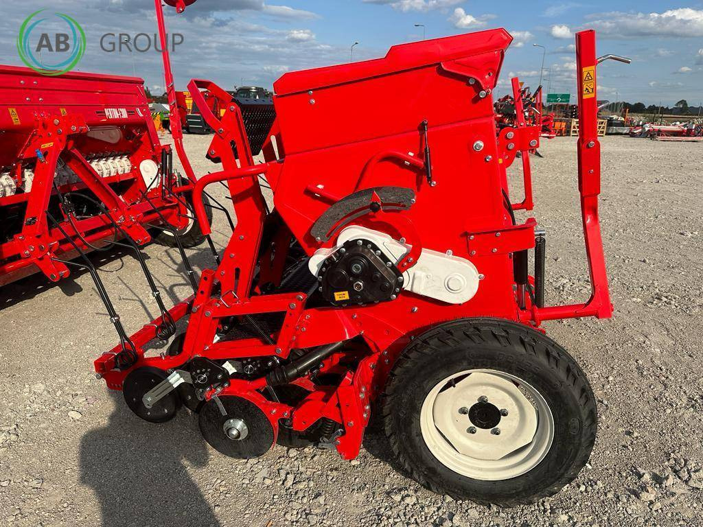 Mechanical trailed grain seeder Ozdoken Pertum-F 300 - Double-Disc Coulter - آلة البذر: صورة 3 Mechanical trailed grain seeder Ozdoken Pertum-F 300 - Double-Disc Coulter - آلة البذر: صورة 3