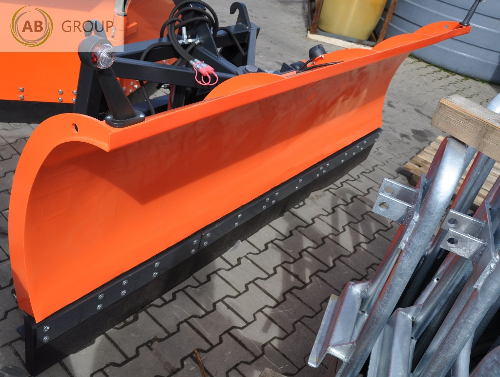 Metal-Technik snow plow  3.0 m category II - كاسحة ثلوج - آلات زراعية: صورة 1 Metal-Technik snow plow  3.0 m category II - كاسحة ثلوج - آلات زراعية: صورة 1