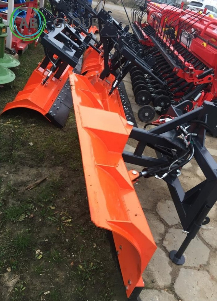 Metal-Technik straight snow plow 2m - كاسحة ثلوج - آلات زراعية: صورة 1 Metal-Technik straight snow plow 2m - كاسحة ثلوج - آلات زراعية: صورة 1