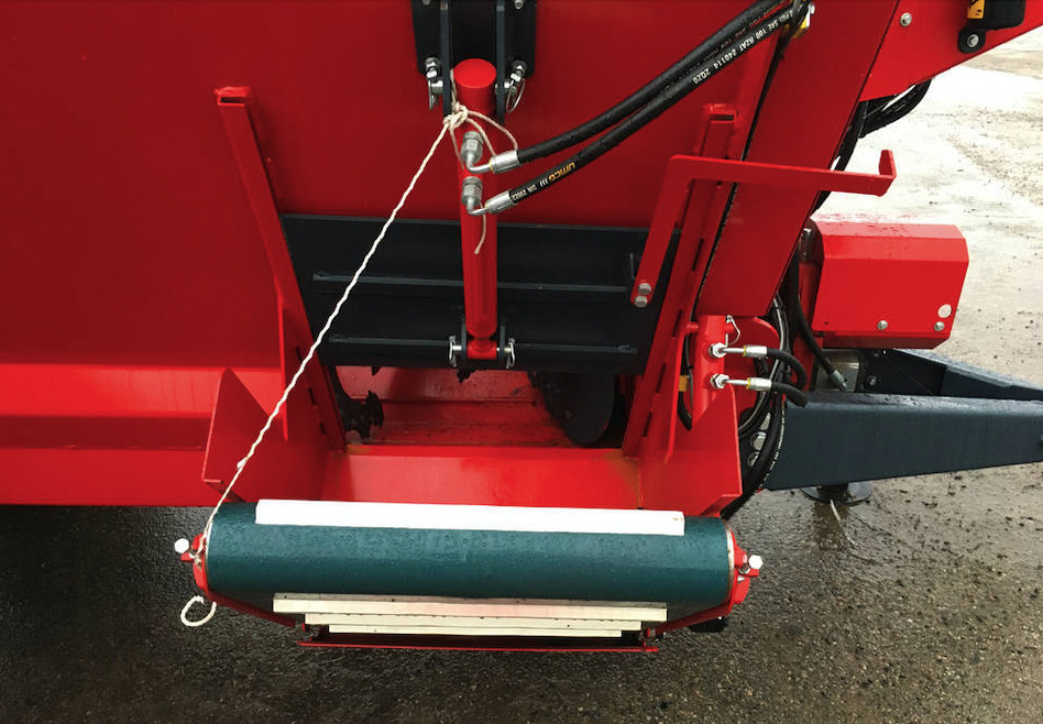 Poziomy wóz paszowy Fimaks FMH I 6m3 - عربة خلط الأعلاف: صورة 4 Poziomy wóz paszowy Fimaks FMH I 6m3 - عربة خلط الأعلاف: صورة 4