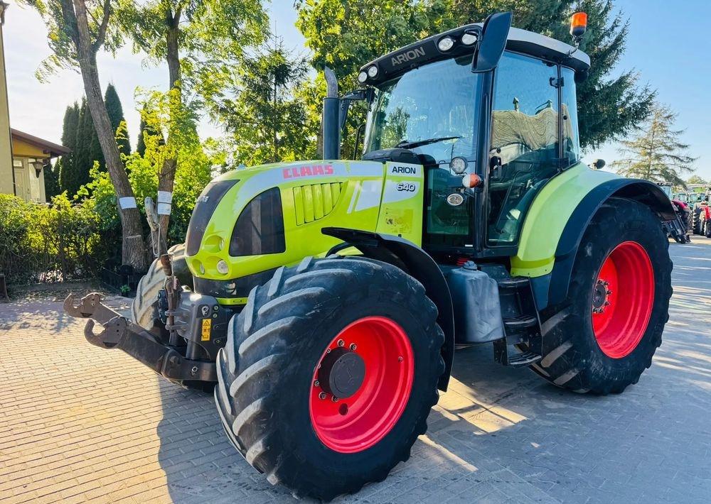 Claas Arion 640 CEBIS - جرار: صورة 1 Claas Arion 640 CEBIS - جرار: صورة 1