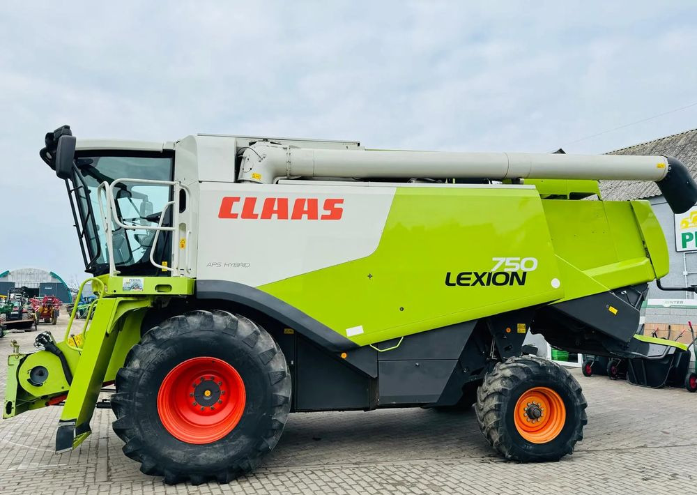 Claas LEXION 750 APS HYBRID - حصادة: صورة 1 Claas LEXION 750 APS HYBRID - حصادة: صورة 1
