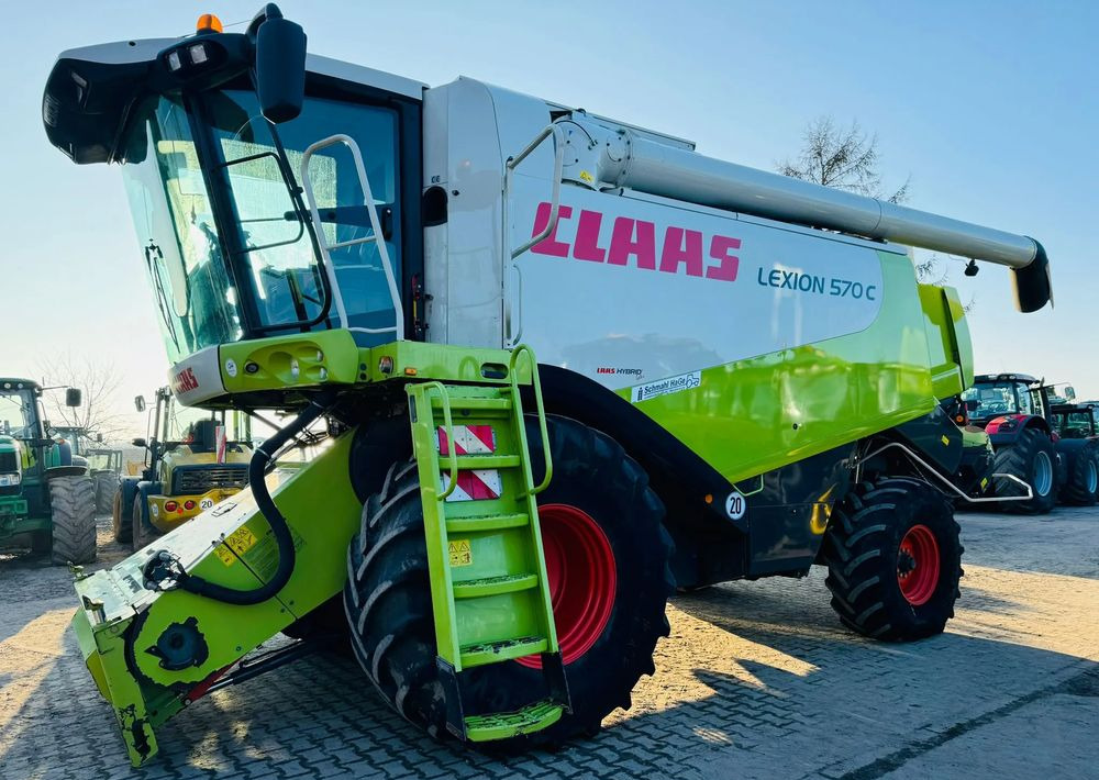 Claas Lexion 570C - حصادة: صورة 4 Claas Lexion 570C - حصادة: صورة 4
