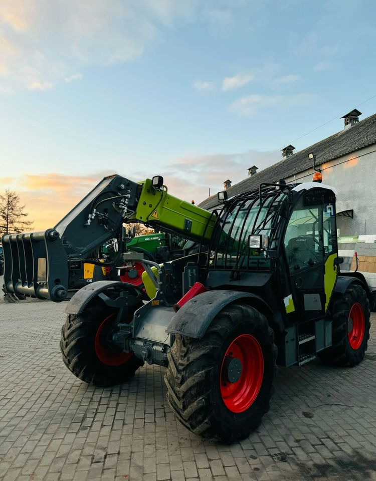 Claas SCORPION 732 - آلة رفع ونقل تلسكوبية: صورة 3 Claas SCORPION 732 - آلة رفع ونقل تلسكوبية: صورة 3