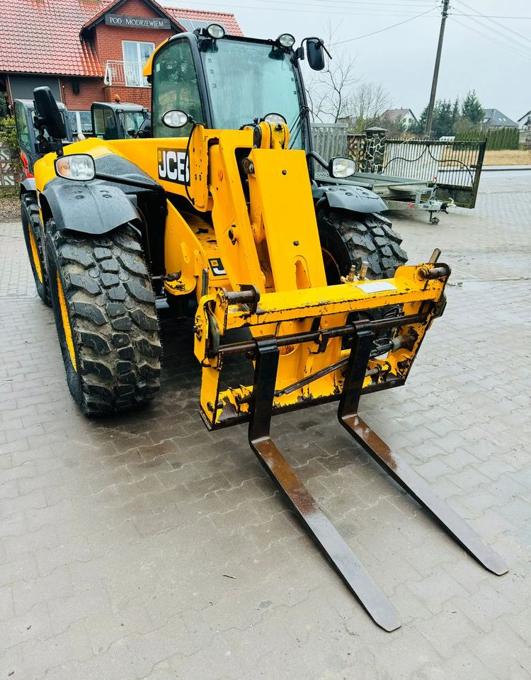 JCB 536-60 Agri Plus - آلة رفع ونقل تلسكوبية: صورة 2 JCB 536-60 Agri Plus - آلة رفع ونقل تلسكوبية: صورة 2