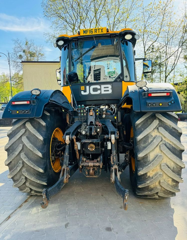 JCB Fastrac 4220 - جرار: صورة 3 JCB Fastrac 4220 - جرار: صورة 3