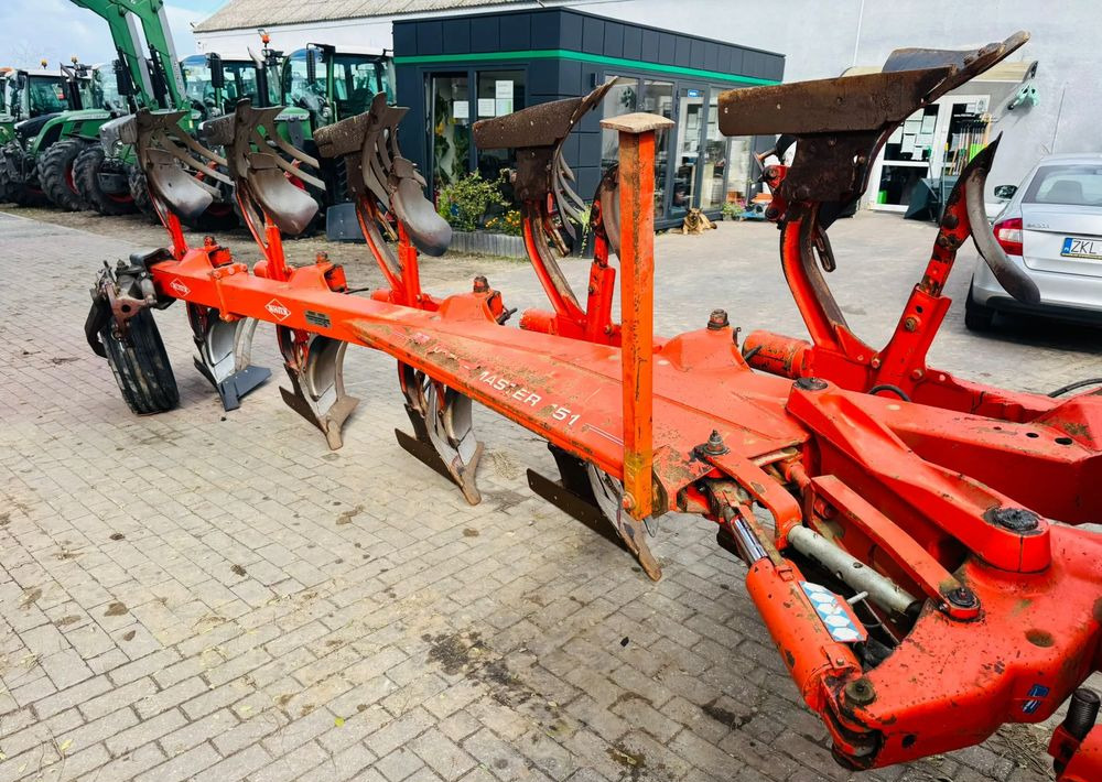 Kuhn Vari Master 151 - محراث: صورة 5 Kuhn Vari Master 151 - محراث: صورة 5