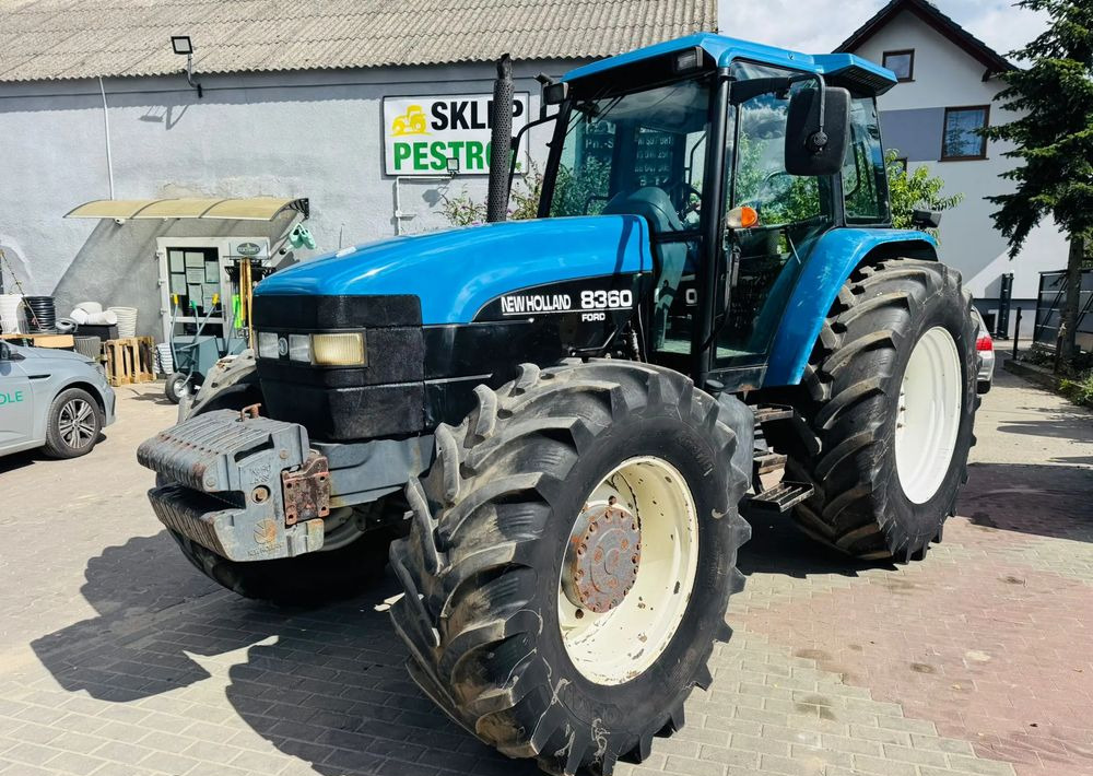 New Holland 8360 - جرار: صورة 1 New Holland 8360 - جرار: صورة 1