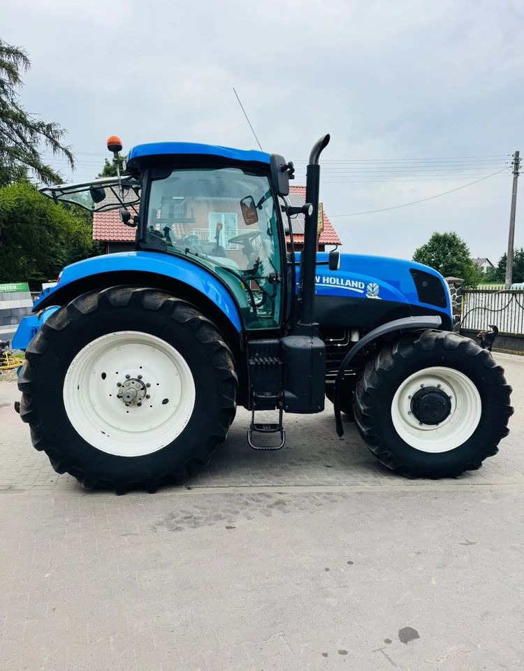New Holland T7.210 - جرار: صورة 3 New Holland T7.210 - جرار: صورة 3