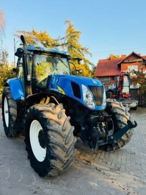 New Holland T7030 - جرار: صورة 3 New Holland T7030 - جرار: صورة 3