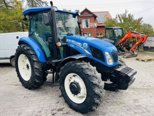 New Holland TD5.115 - جرار: صورة 2 New Holland TD5.115 - جرار: صورة 2