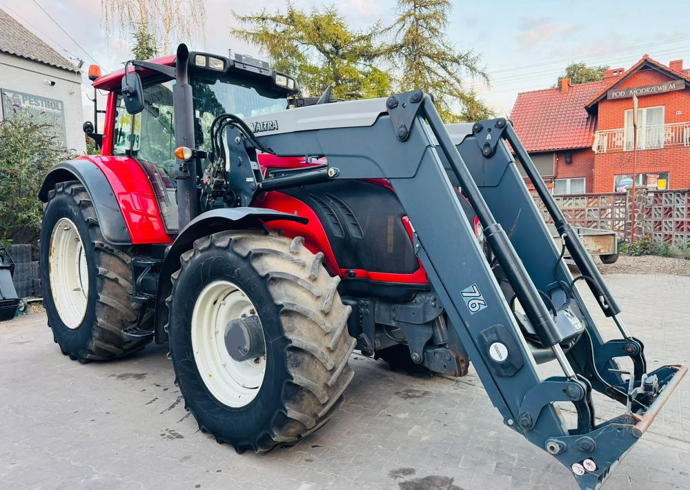 Valtra T213 Versu - جرار: صورة 5 Valtra T213 Versu - جرار: صورة 5