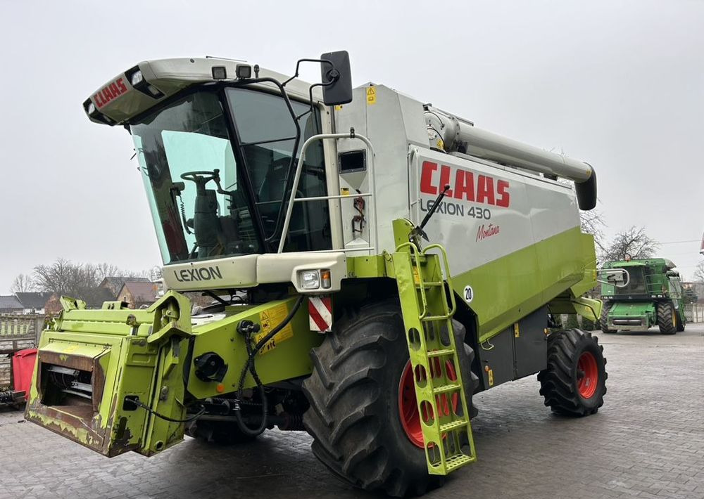 Claas Lexion 430 Montana - حصادة: صورة 2 Claas Lexion 430 Montana - حصادة: صورة 2